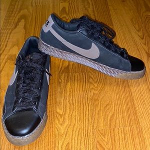 Nike Blazer Low Sz. 9